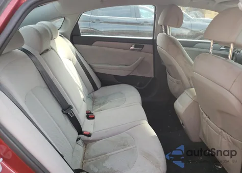 2015 Hyundai Sonata Se z USA, uszkodzony, nr VIN 5NPE24AF1FH151662